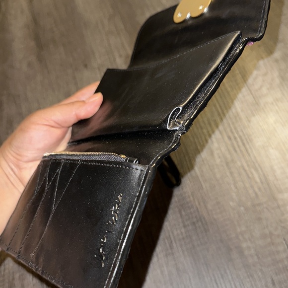 Victoria's Secret Metallic Wallet Clutch w/ Wristlet - Picture 10 of 10